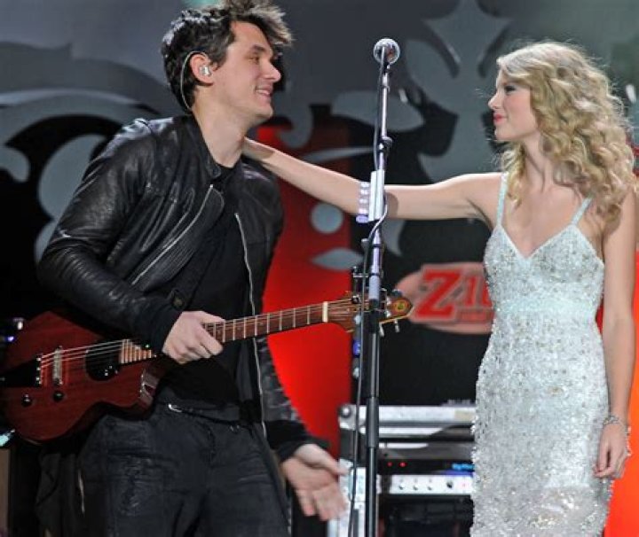 Backstage Love: Taylor Swift And John Mayer's Secret Romance