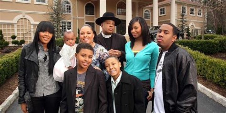 Discovering The Legacy Of The Run Simmons Family