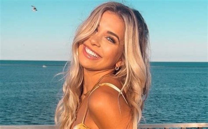 Exclusive Cam Shows With Gabrielle Moses - Live Streaming