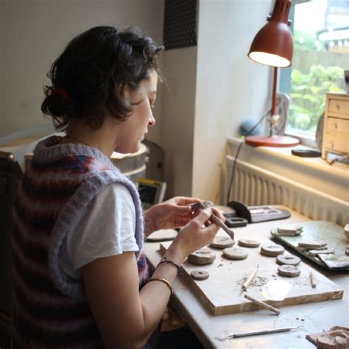 Introducing Beatrice Minns: An Extraordinary Artist