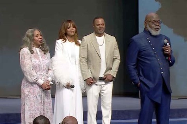 Is Bishop T.D. Jakes And His Wife Really Getting A Divorce?