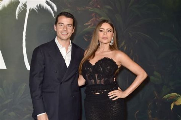 Meet The Visionary: Manolo Gonzalez Vergara's Artistic Journey