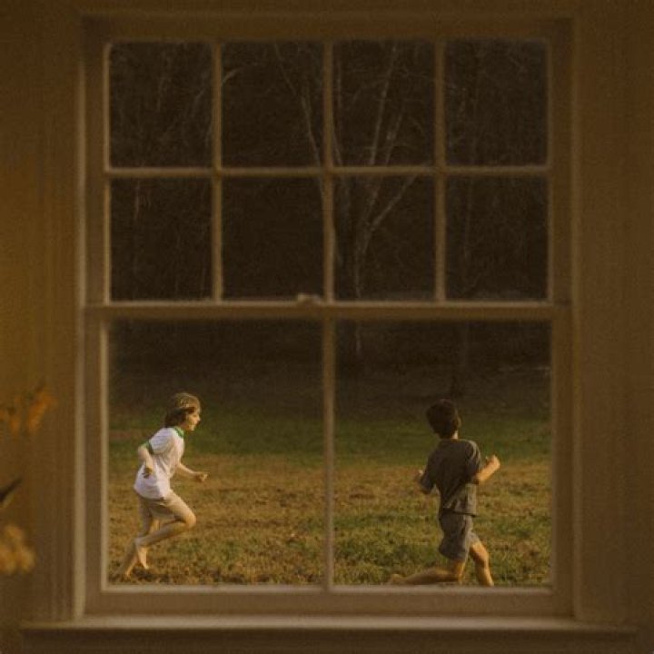 Noah Kahan's Captivating Love Ballads: A Deep Dive Into His Relationships