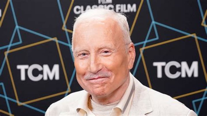 Richard Dreyfuss's Height: Unveiling The Actor's Stature