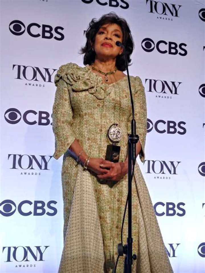 The Enchanting Phylicia Rashad: A Hollywood Luminary