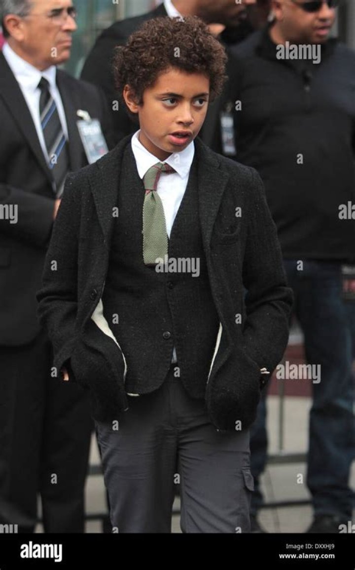 The Oscar-Winning Superstar: Oscar Maximilian Jackman