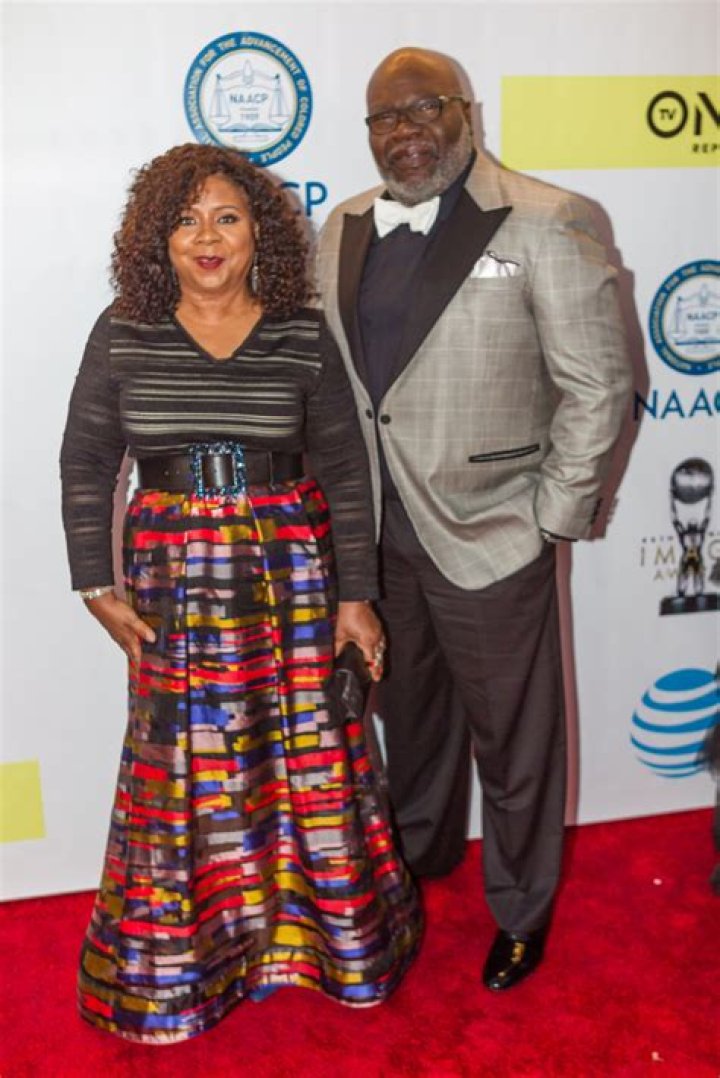 Unexpected Turmoil: The Story Behind T.D. Jakes’ Wife Filing For Divorce