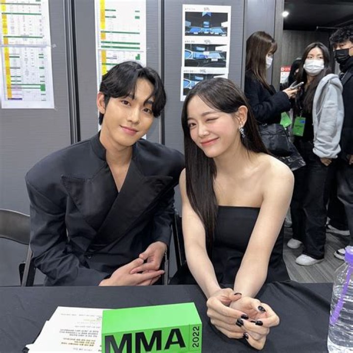 Unveiling The Chemistry: Kim Sejeong And Cha Eun Woo