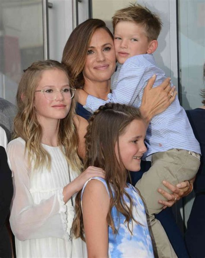 Violet Affleck's Notable Siblings: A Family Of Excellence